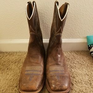 Mens ariat boots